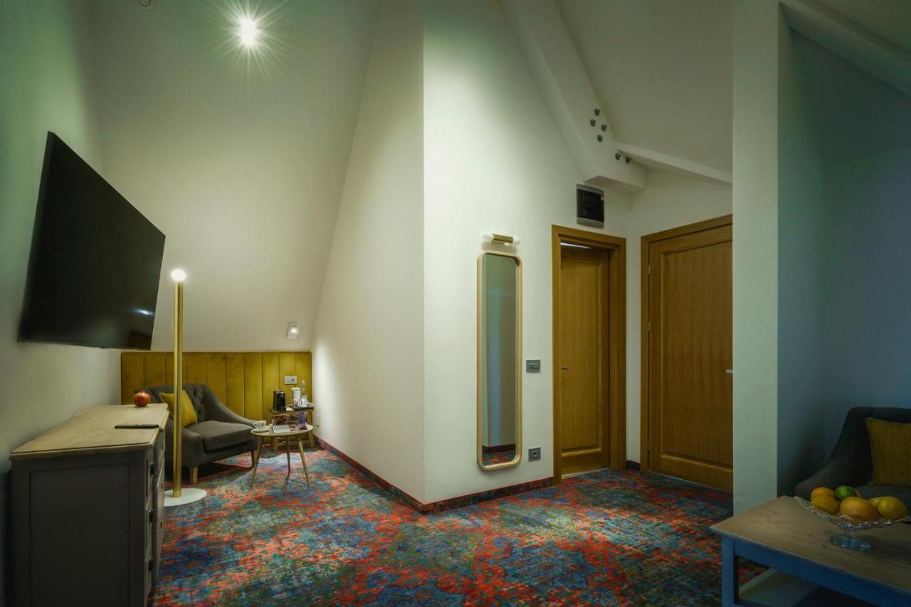La Boheme Boutique Casa Soare Hotell Bucureşti Eksteriør bilde